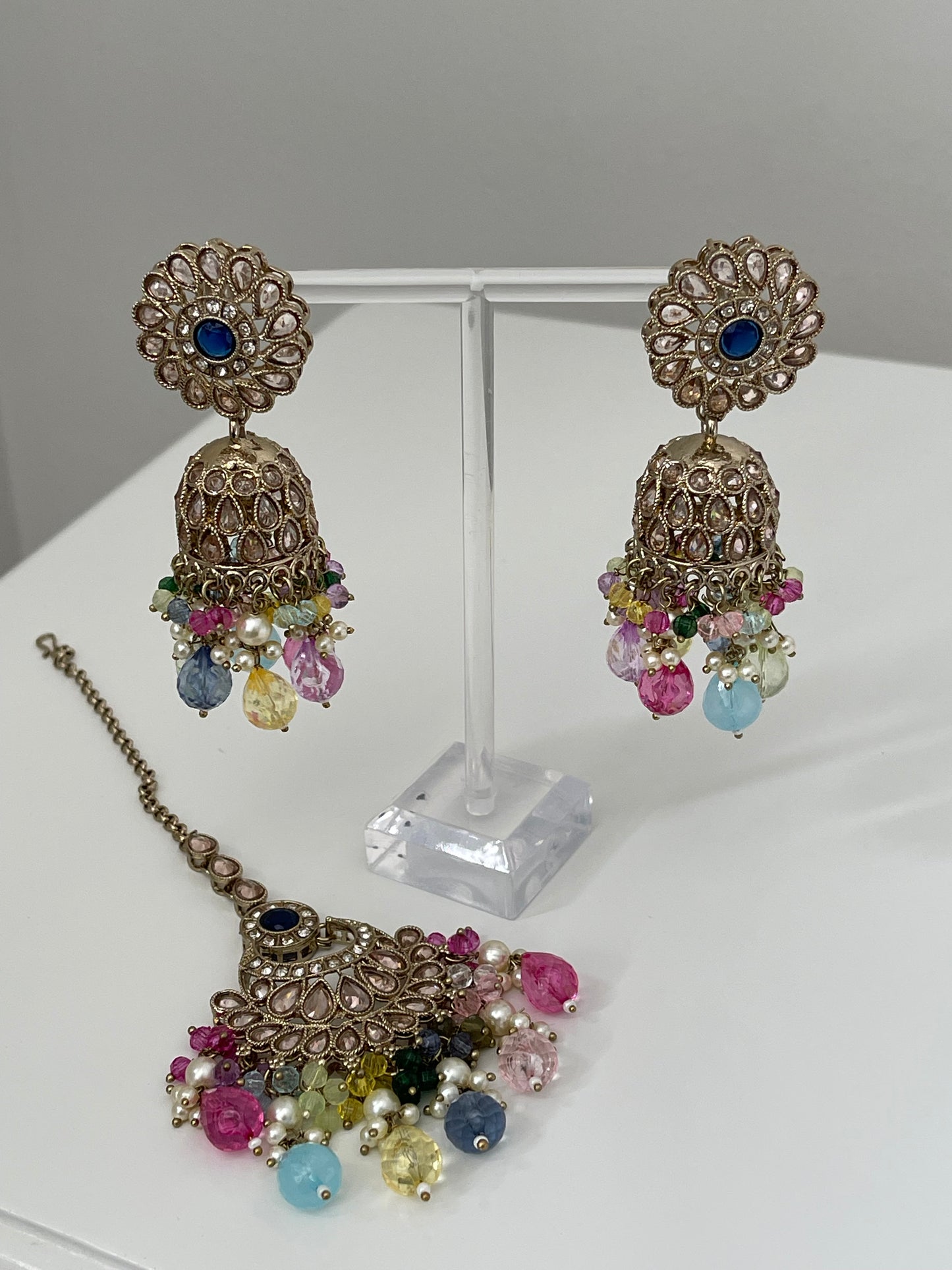 Pastel/ multi 4 piece set with Jhumka earrings and tikka