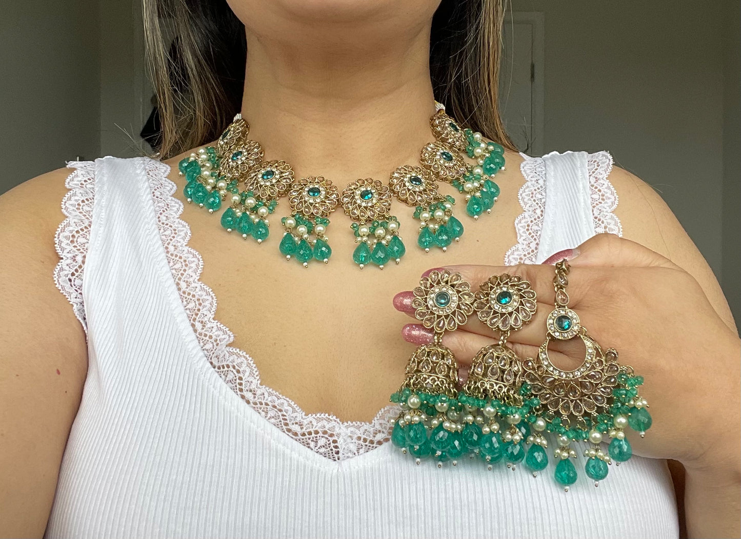 Teal 4 piece set with Jhumka earrings and tikka