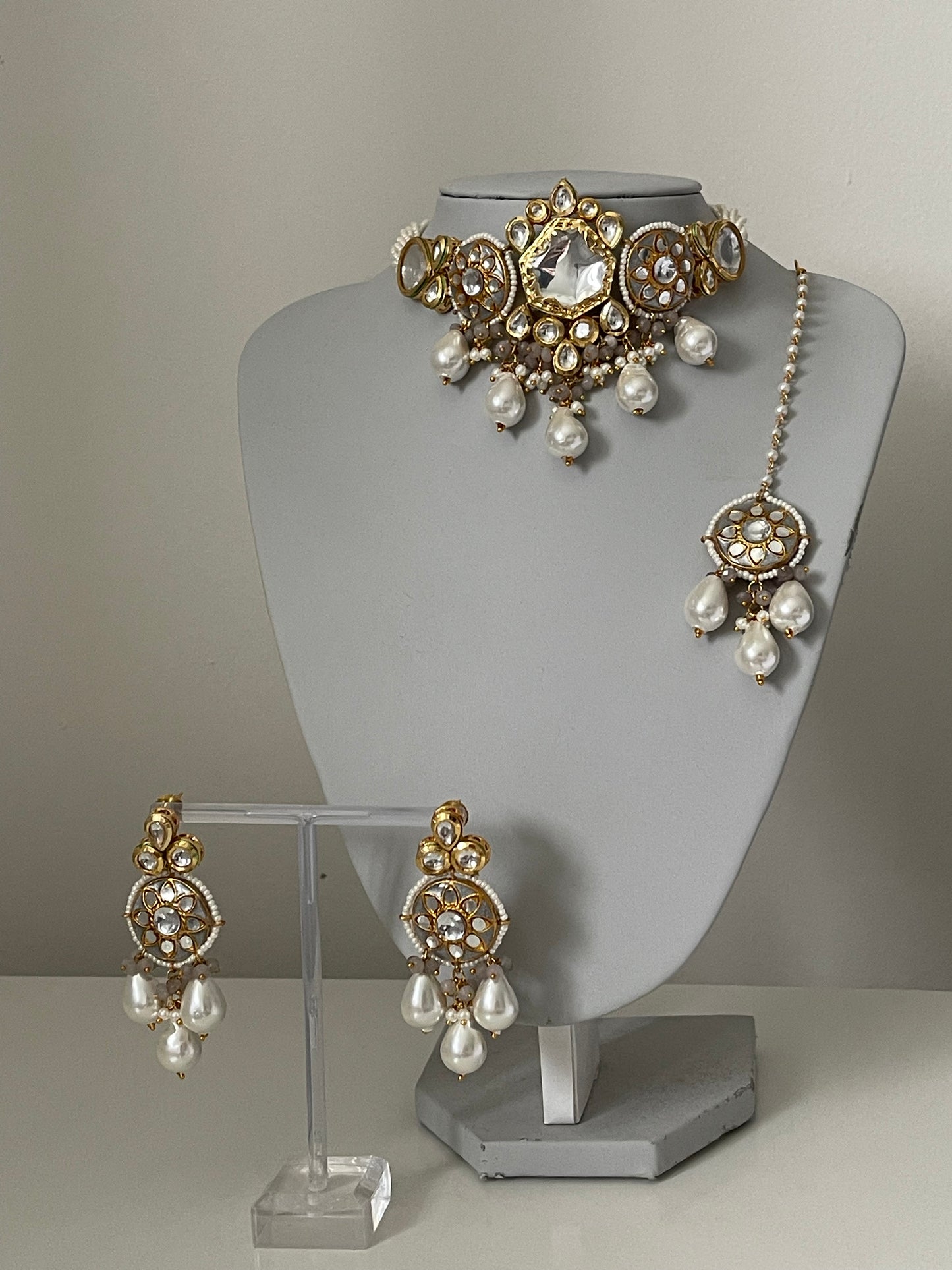Gold Kundan Set