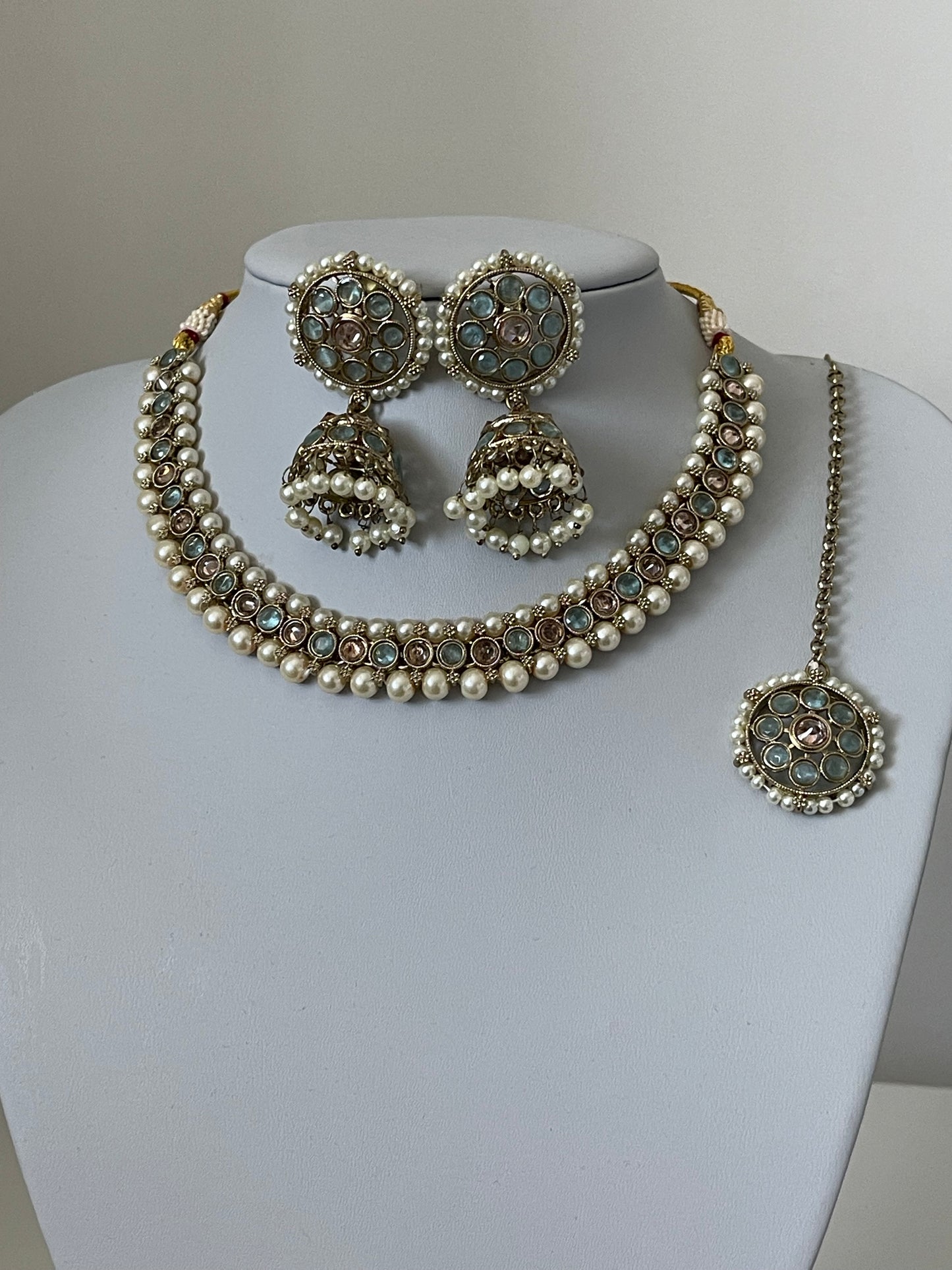 Turquoise blue and Pearl Set