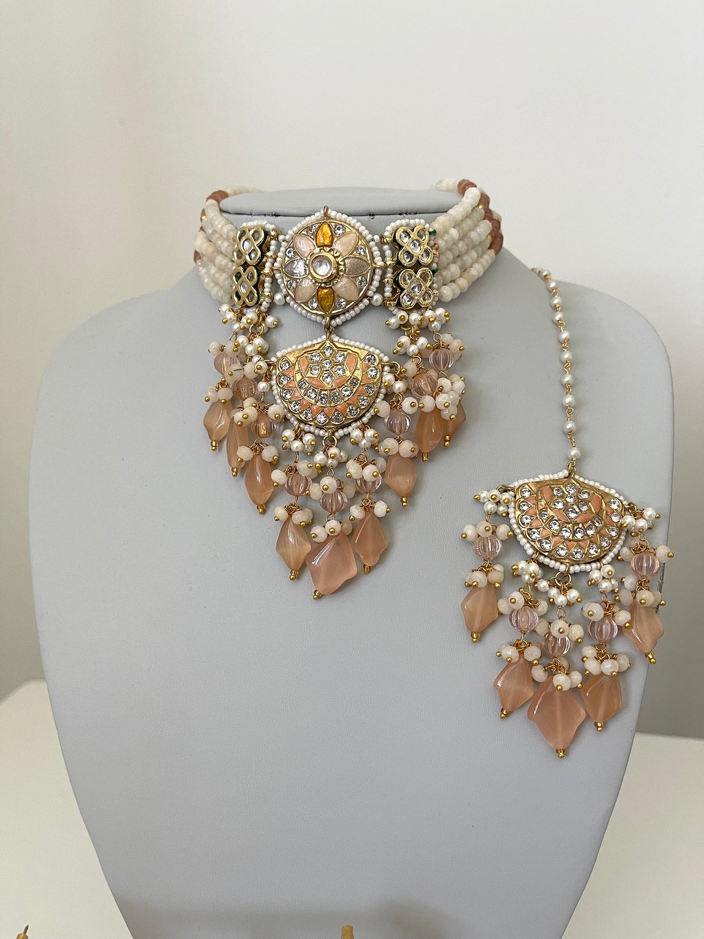 Peach Kundan Choker Set