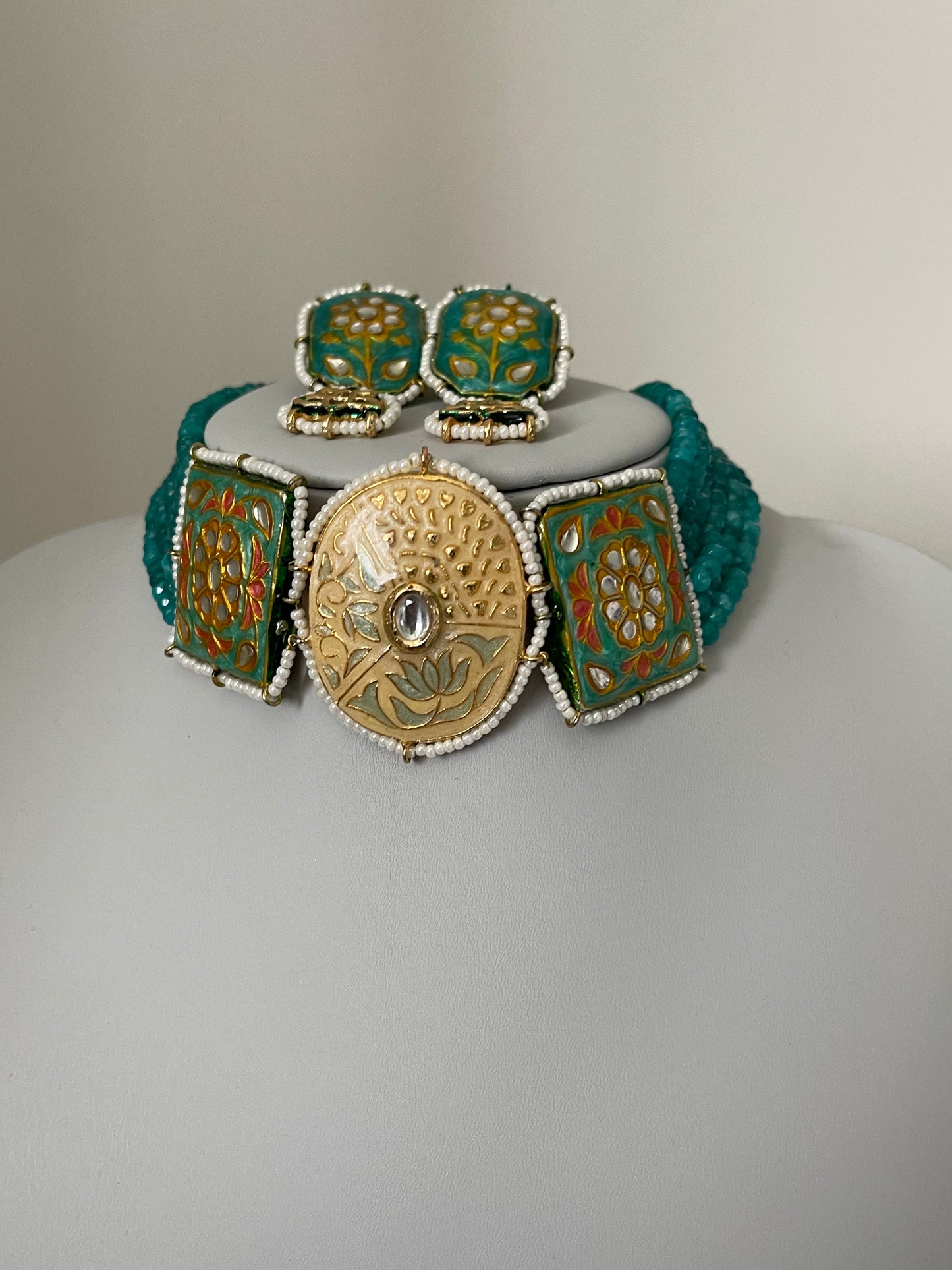 Simple Teal Kundan Set