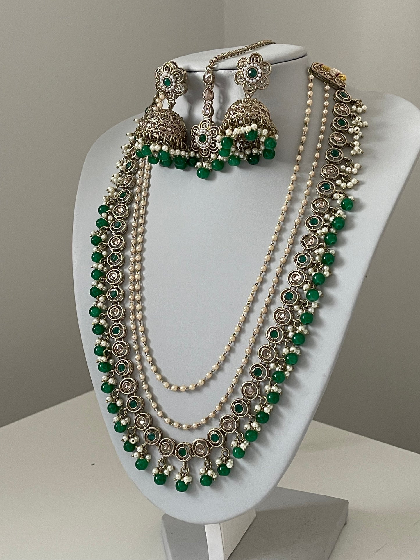 Green and Pearl Mala/ Long Haar Set