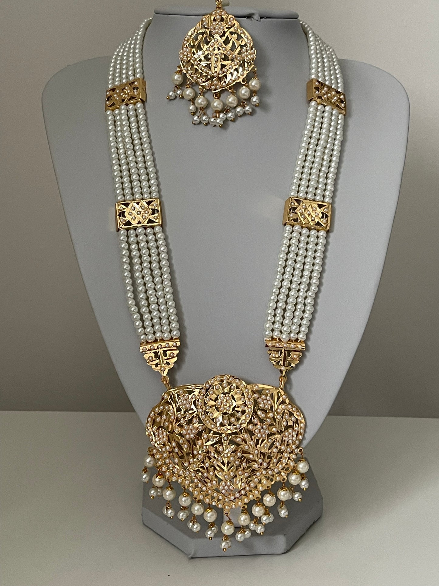 Jadua long pearl Mala Set