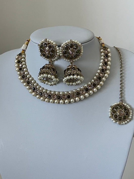 Olive/Lime Green and pearl set