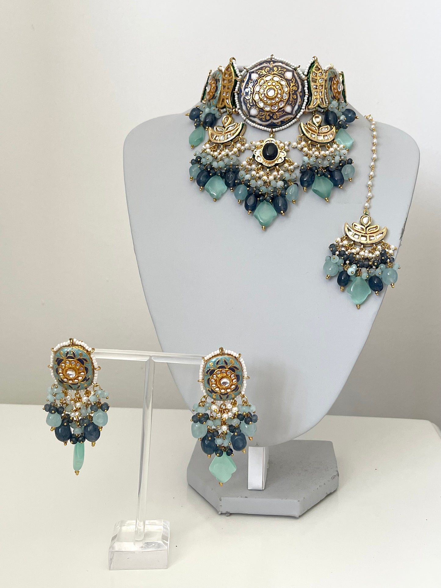 Blue/ turquoise Meenakari Kundan Choker Set