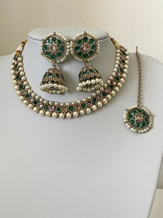 Green and Pearl Set