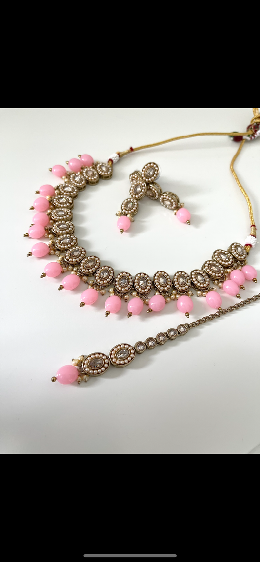 Pink pearl choker set