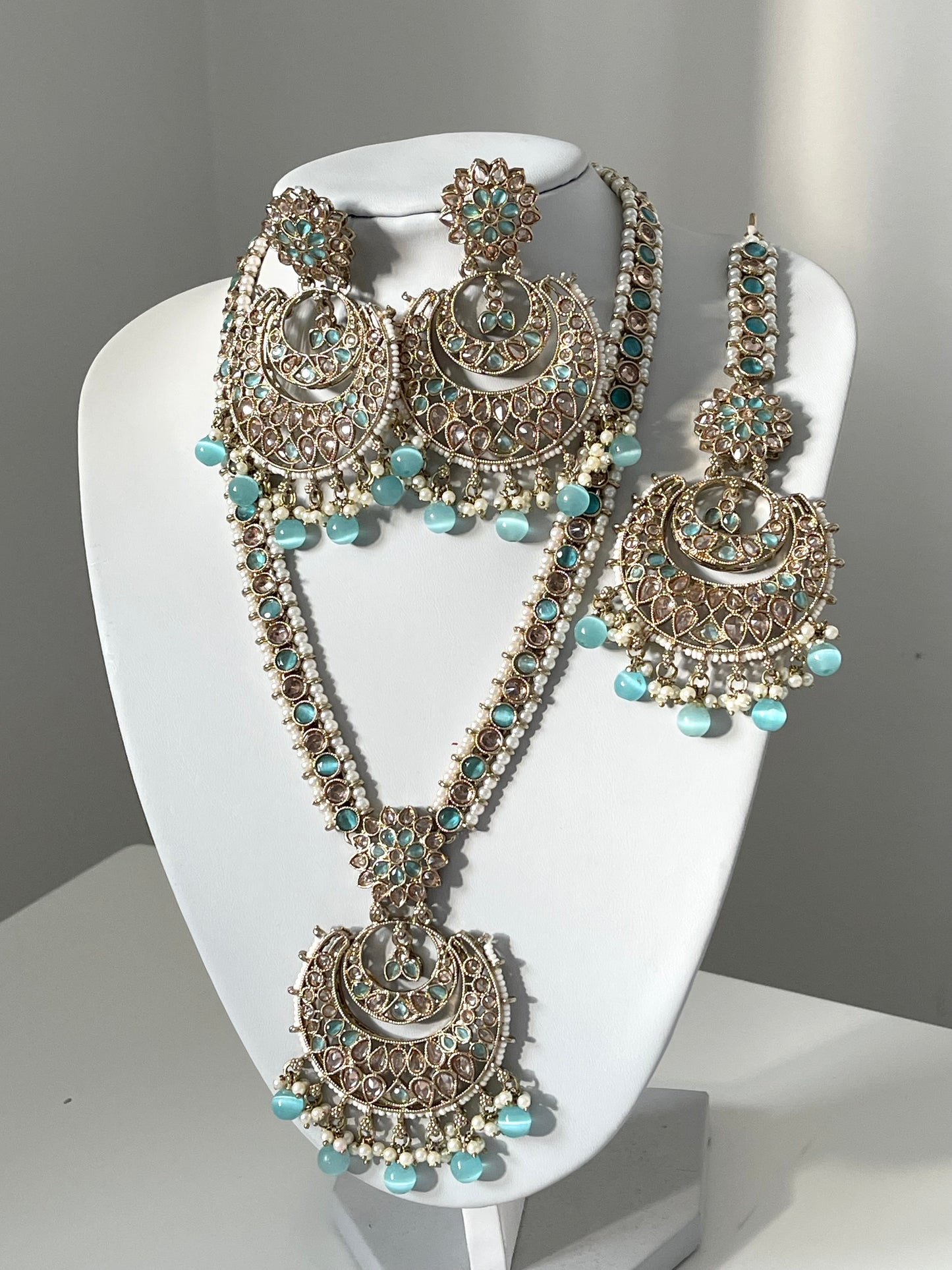 Turquoise Mala /Long Haar Set