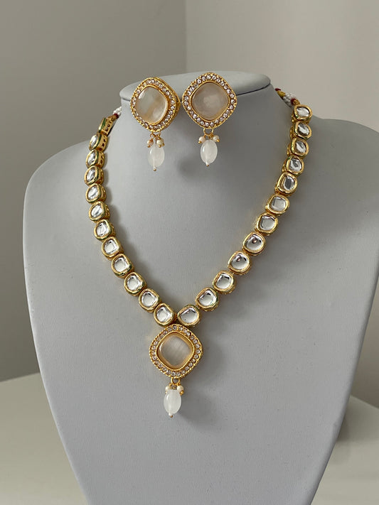 Cream/off white Meenakari Kundan Set with Earrings