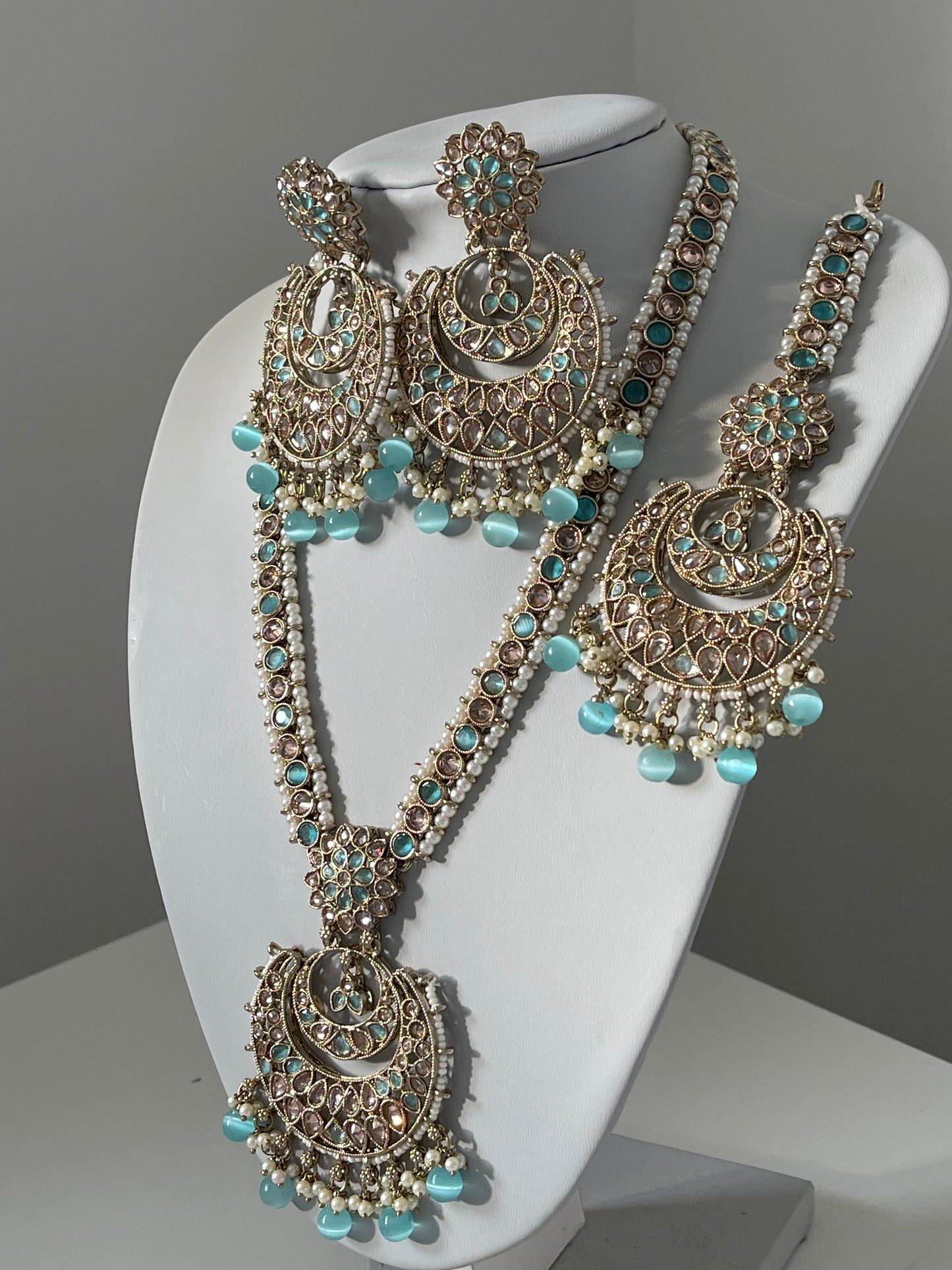 Turquoise Mala /Long Haar Set