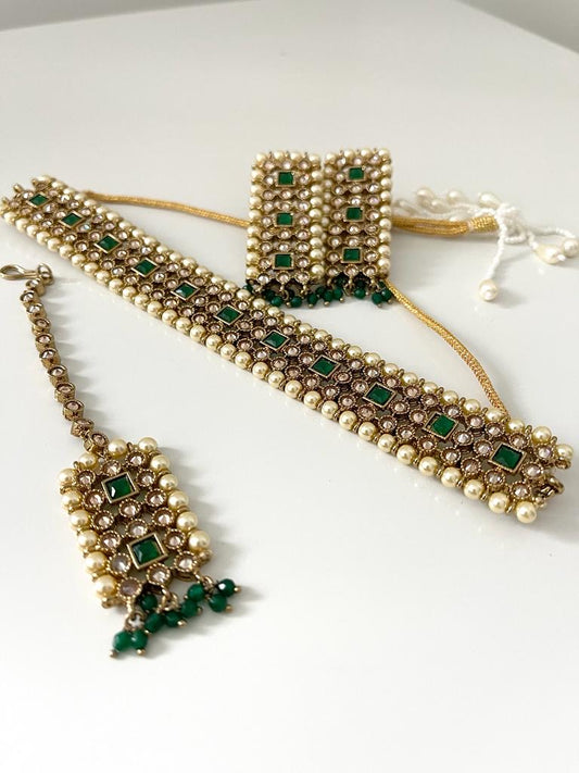 Green Square Choker Set