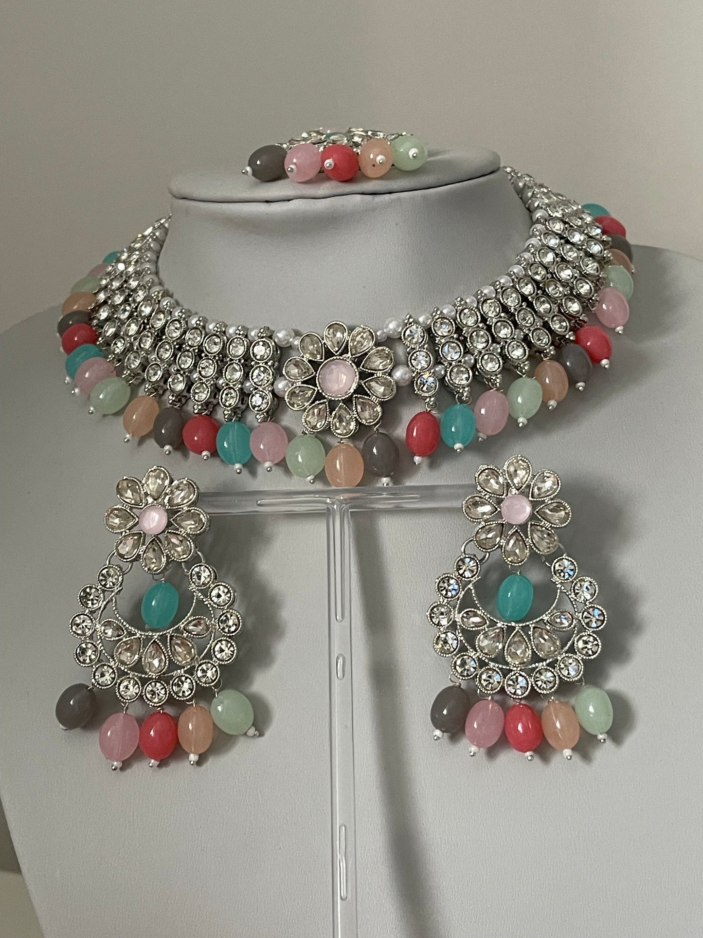 Silver Multicoloured Set