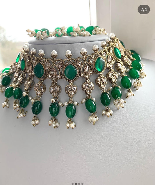 Green Statement Set with Earrings and Tikka