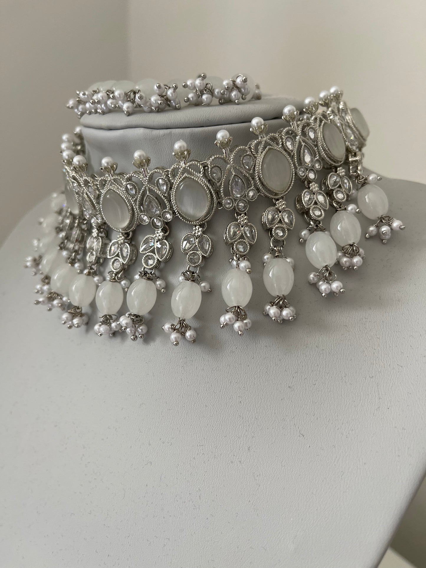 Silver and Grey Choker Set with Earrings and Tikka.