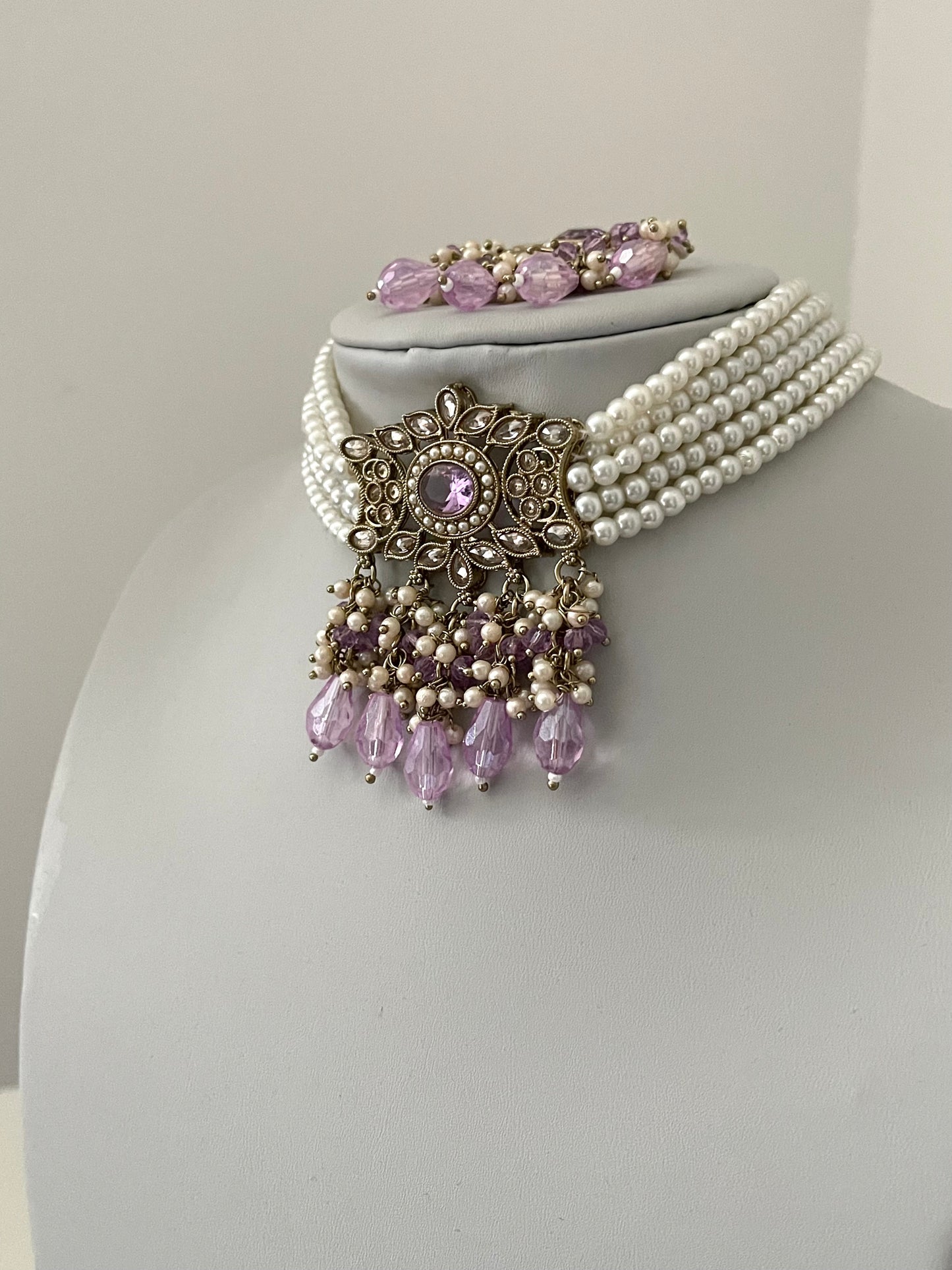 Lilac and Pearl Choker Set