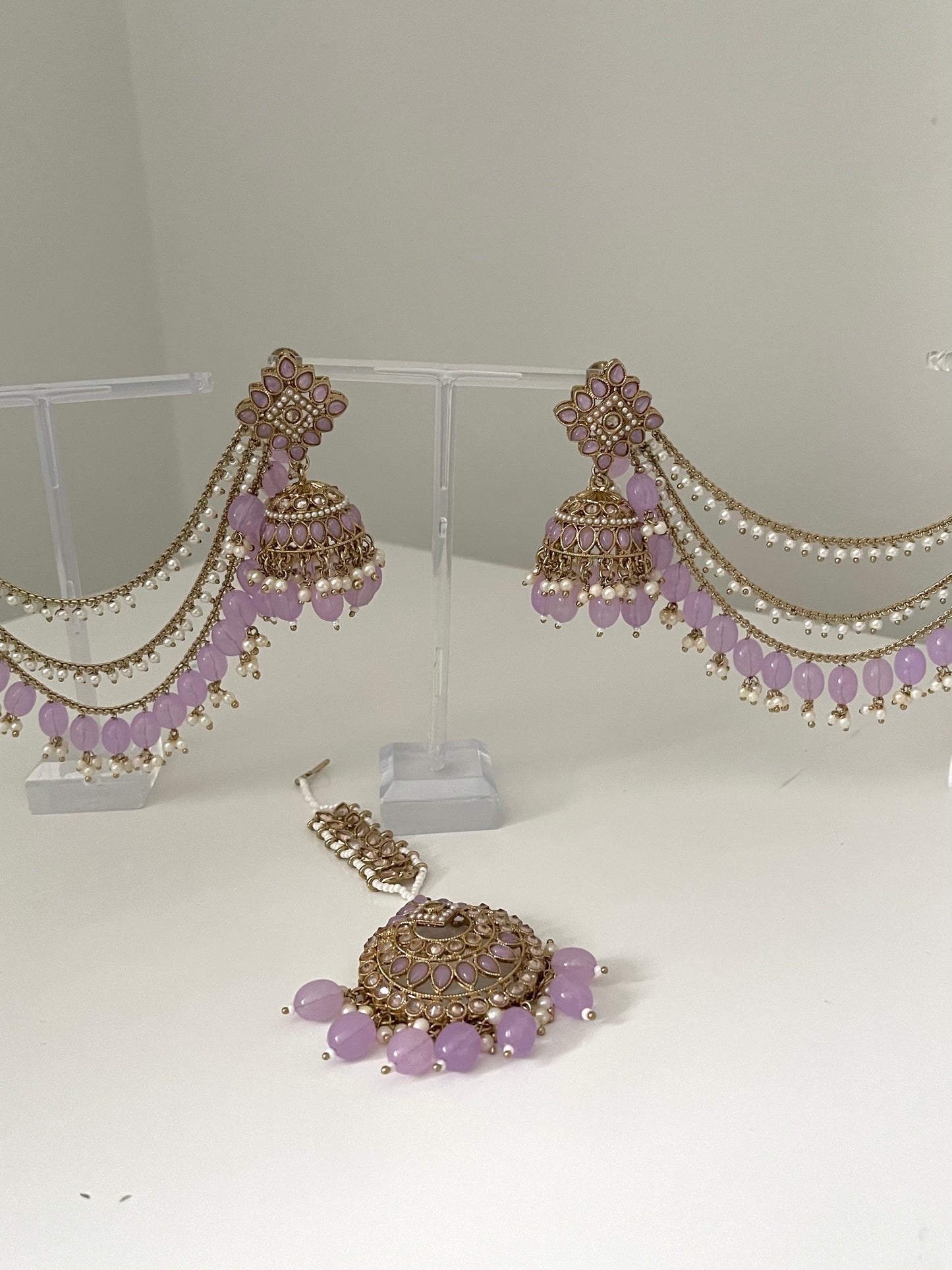 Lilac Saharey Jhumka Earrings with Tikka