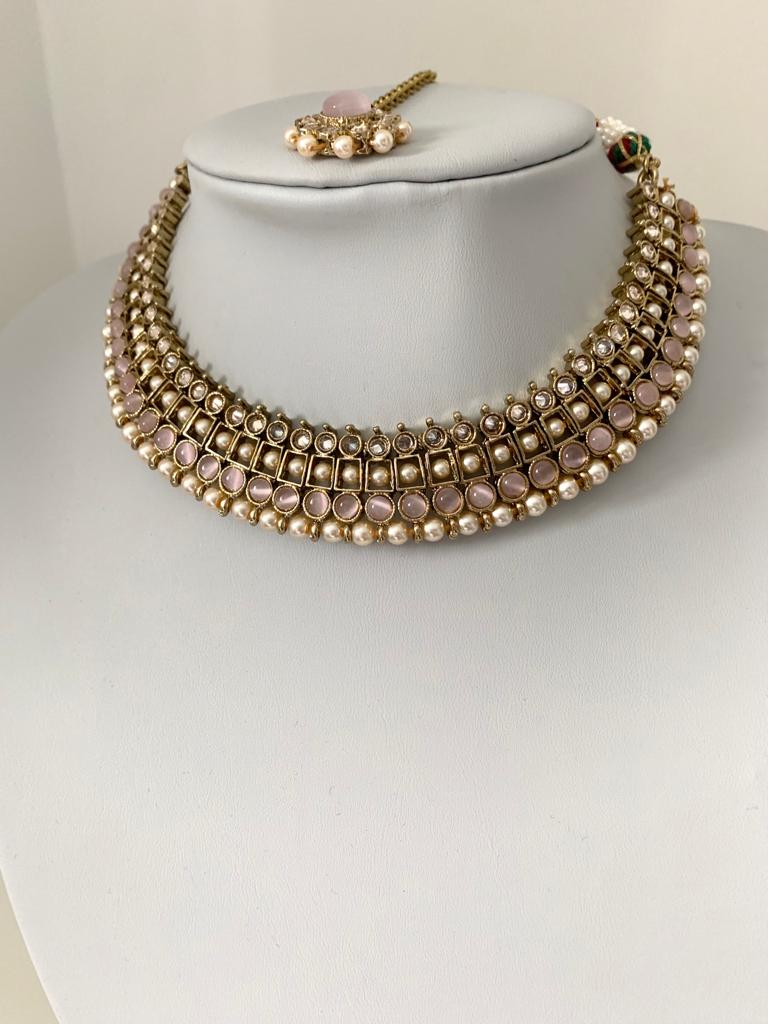 Nude/ Lilac Necklace Set