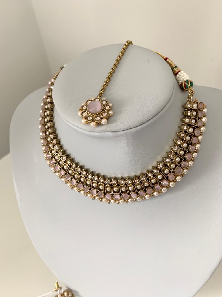 Nude/ Lilac Necklace Set