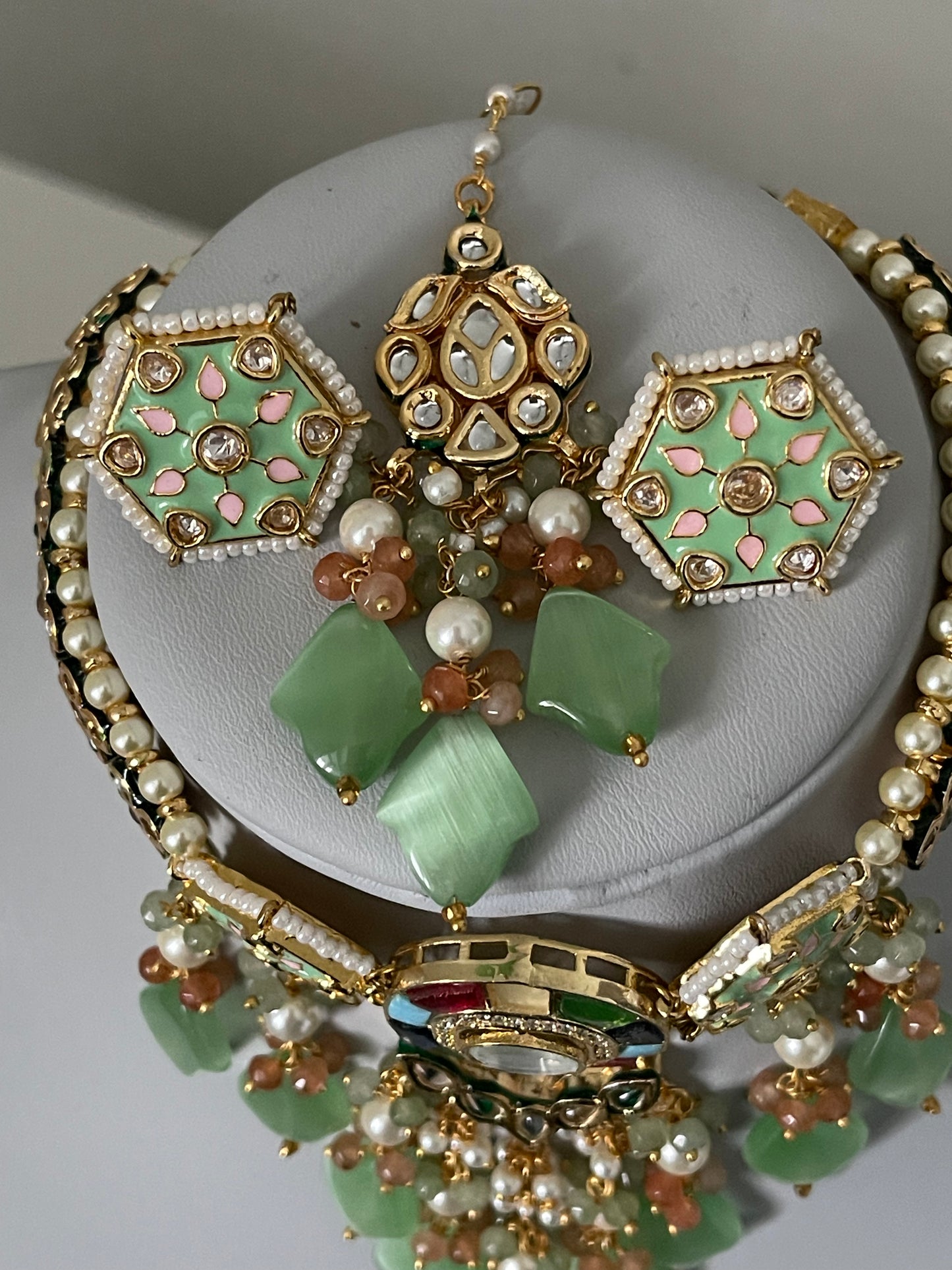 Multicolour, Mint Kundan Set